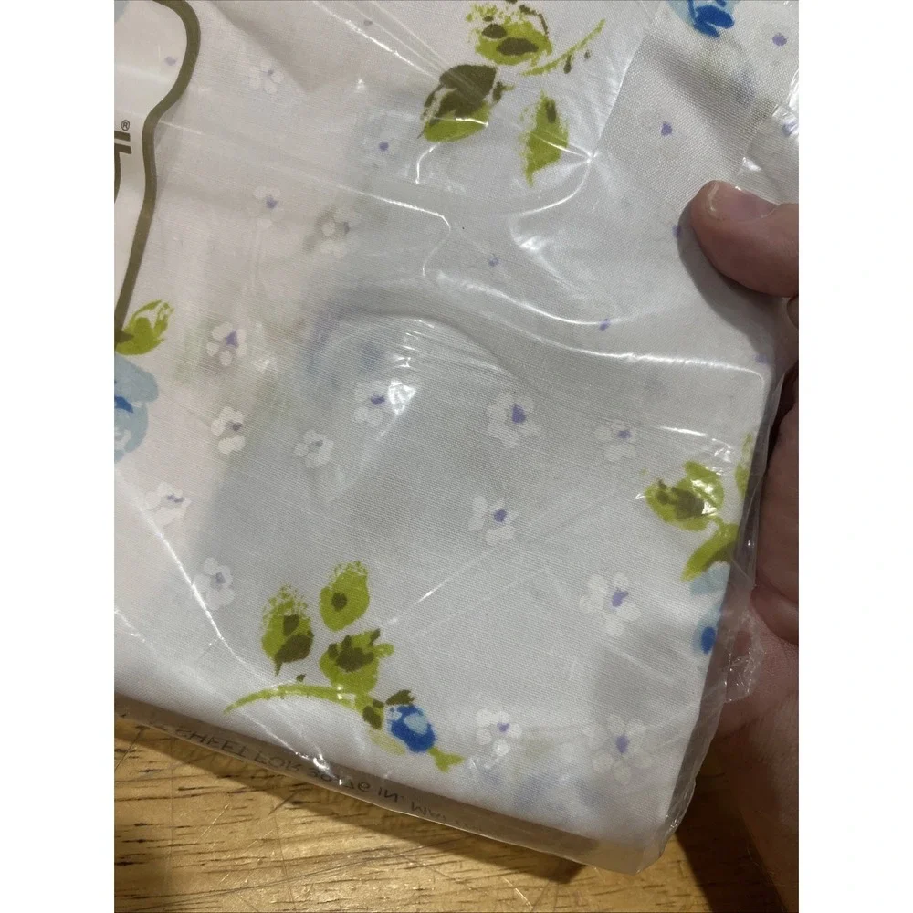 VTG Pequot‎ Blue Rosebuds Sheet-Twin Flat Floral USA Cottage Garden